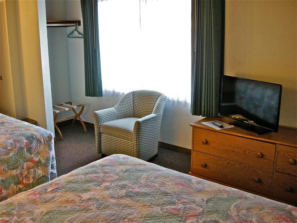 Azalea Lodge Gold Beach Exteriör bild